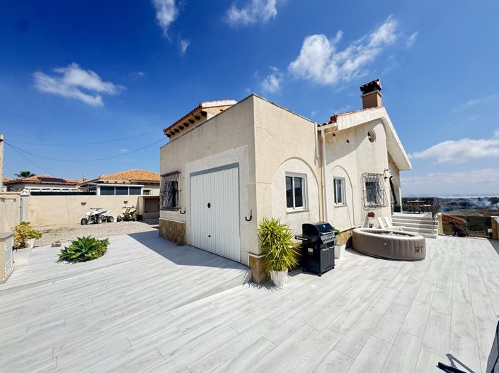 Image No.3-Villa de 5 chambres à vendre à San Miguel de Salinas