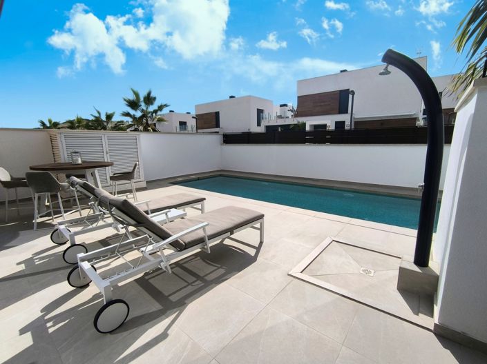 Image No.2-Propriété de 3 chambres à vendre à Algorfa