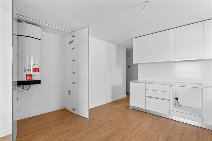 Image No.14-2 Bed Apartment for sale
