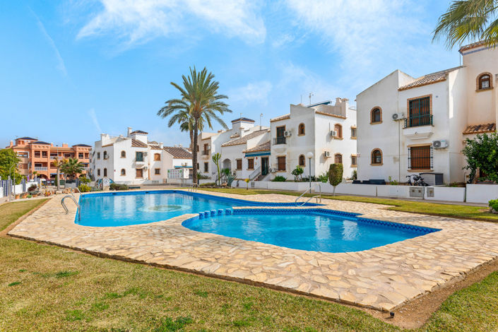 Image No.4-2 Bed Apartment for sale