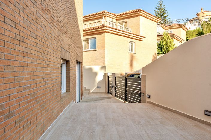 Image No.38-Villa de 4 chambres à vendre à Alicante