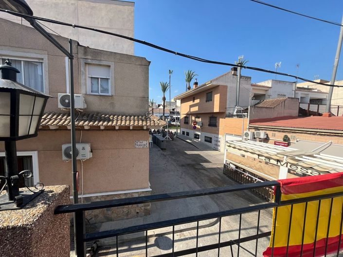 Image No.12-3 Bed Townhouse for sale