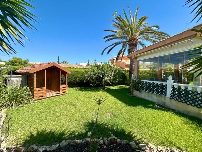 Image No.18-3 Bed Villa for sale