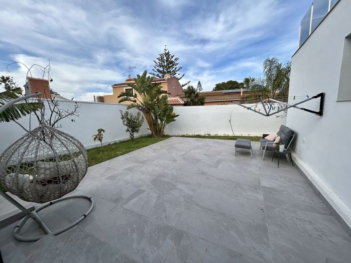 Image No.18-3 Bed Villa for sale