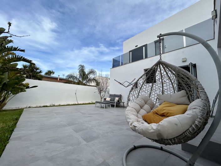 Image No.19-3 Bed Villa for sale