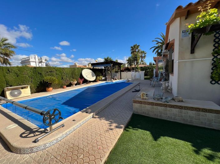 Image No.20-Villa de 3 chambres à vendre à Cabo Roig