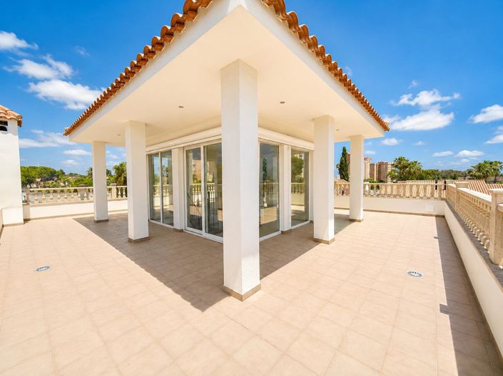 Image No.36-4 Bed Villa for sale