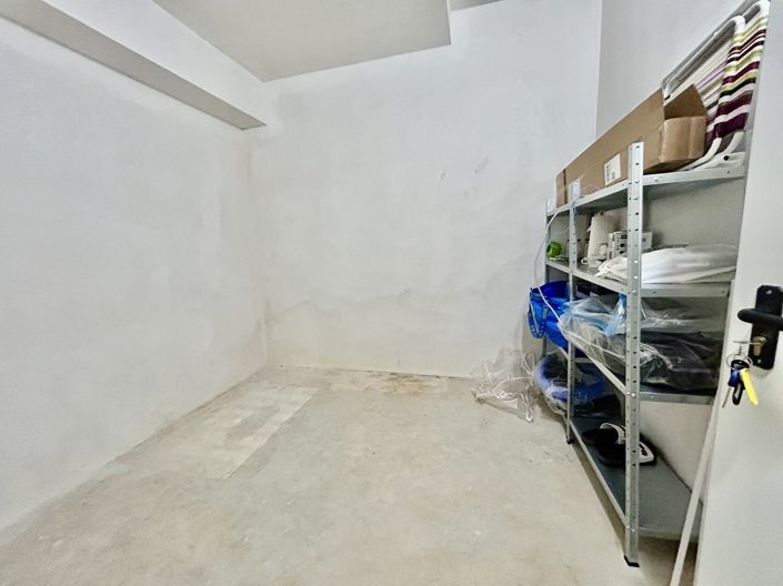 Image No.39-2 Bed Apartment for sale