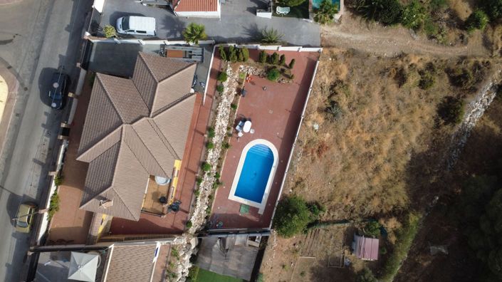 Image No.2-5 Bed Villa for sale