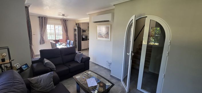 Image No.8-3 Bed Villa for sale