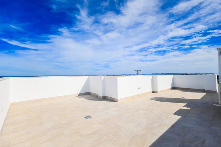Image No.33-3 Bed Villa for sale
