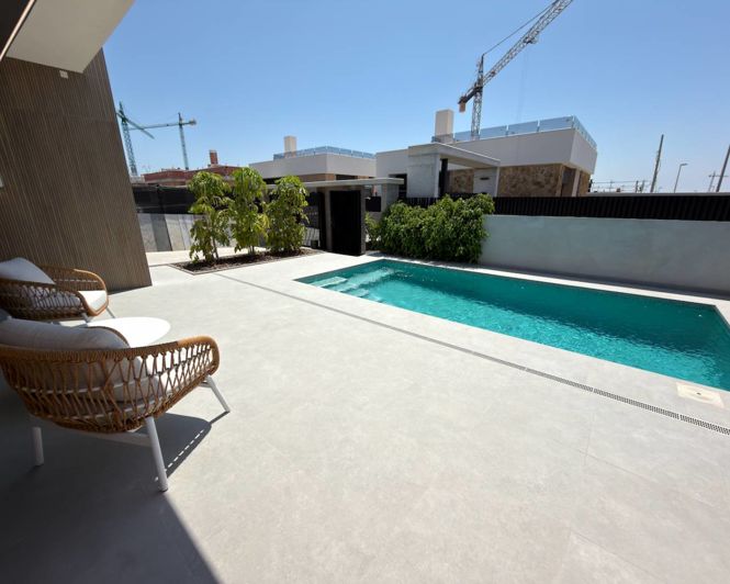 Image No.13-3 Bed Villa for sale