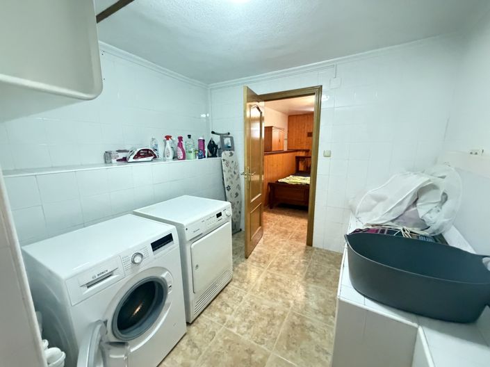 Image No.31-4 Bed Villa for sale