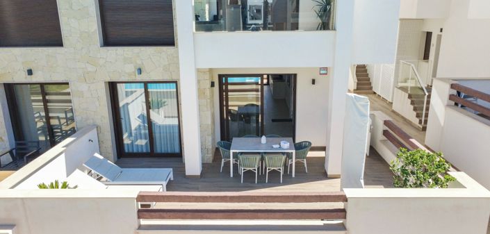 Image No.2-2 Bed Apartment for sale