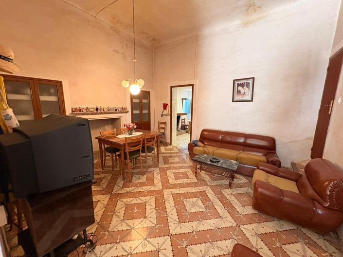 Image No.15-3 Bed Country House for sale