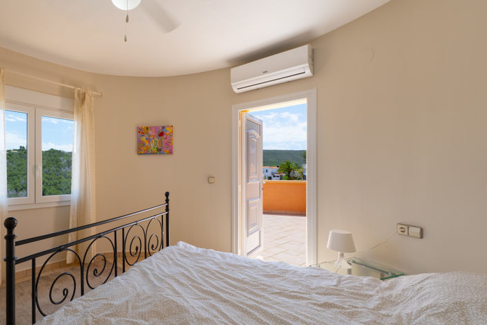 Image No.23-3 Bed Villa for sale