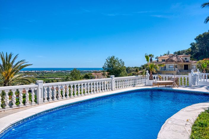 Image No.2-3 Bed Villa for sale