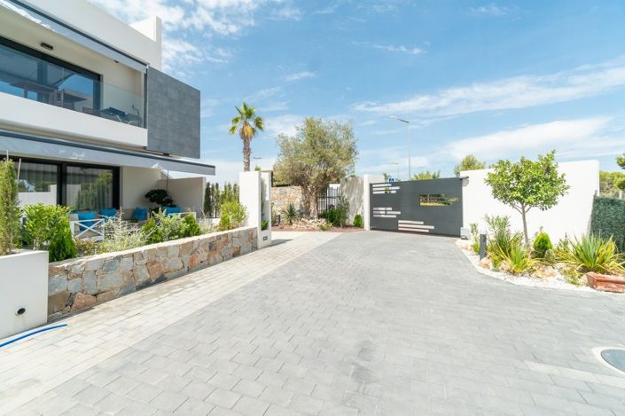 Image No.47-2 Bed Bungalow for sale