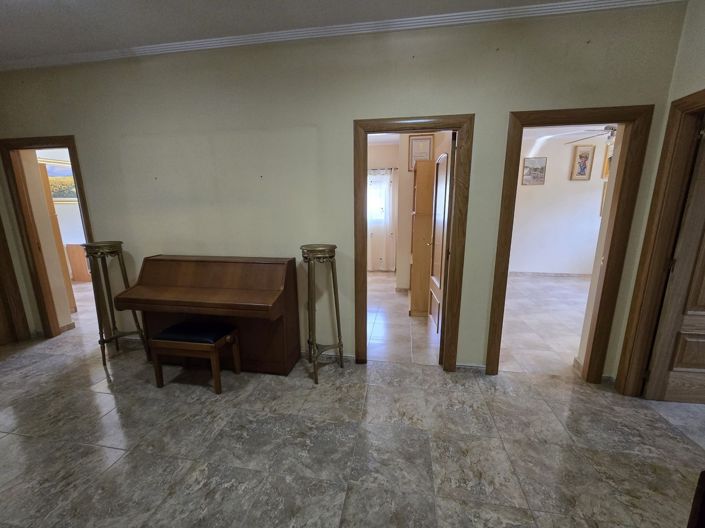 Image No.22-4 Bed Villa for sale