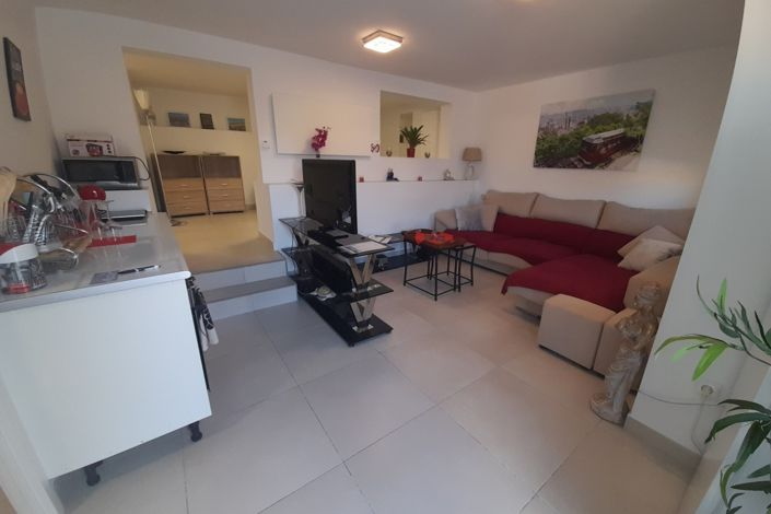 Image No.33-6 Bed Villa for sale