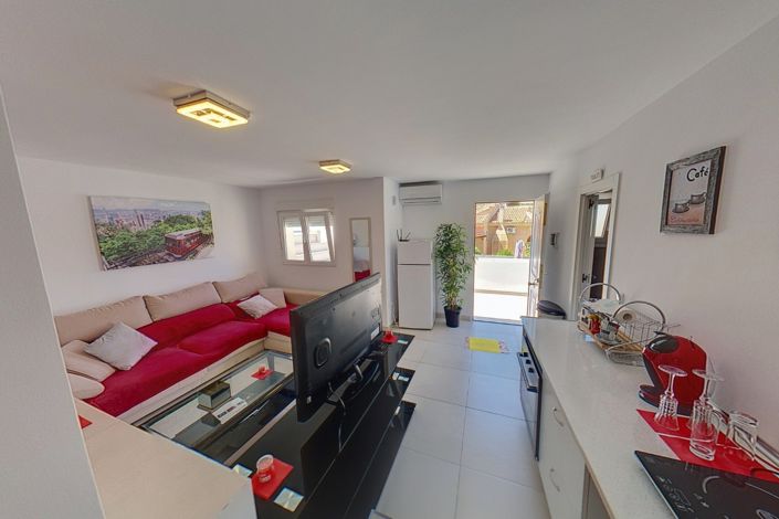 Image No.37-6 Bed Villa for sale