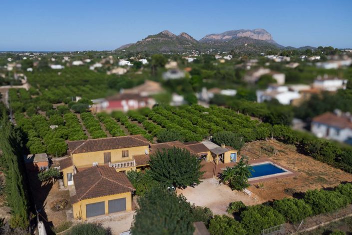 Image No.28-6 Bed Villa for sale