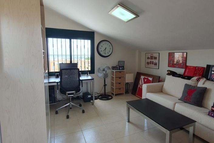 Image No.28-4 Bed Villa for sale