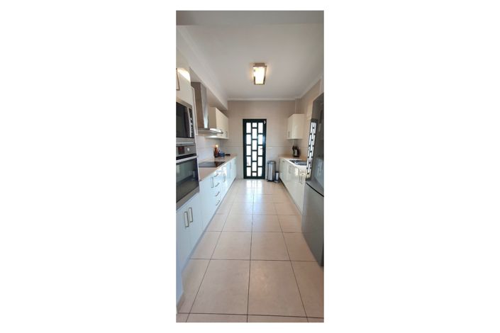 Image No.32-4 Bed Villa for sale