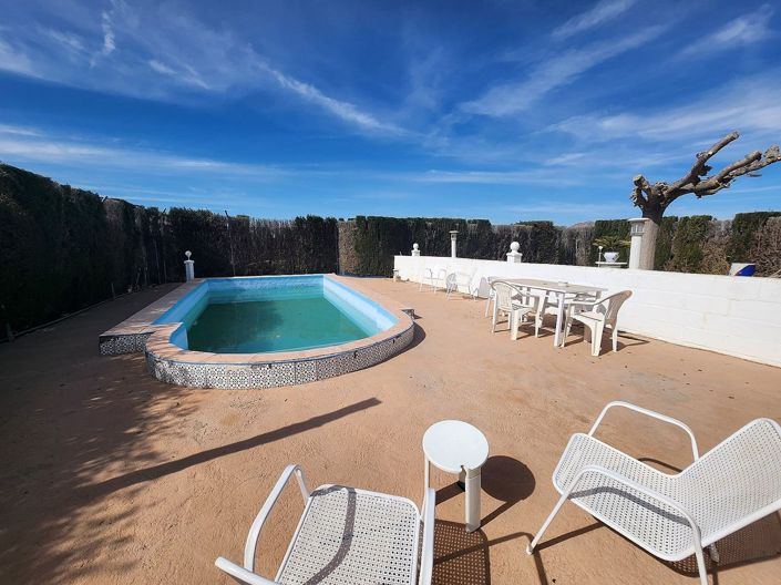 Image No.22-2 Bed Villa for sale