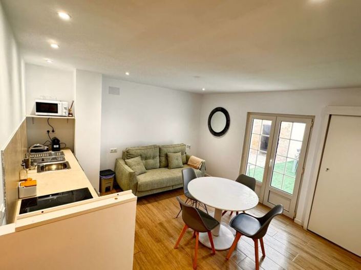 Image No.9-2 Bed Apartment for sale