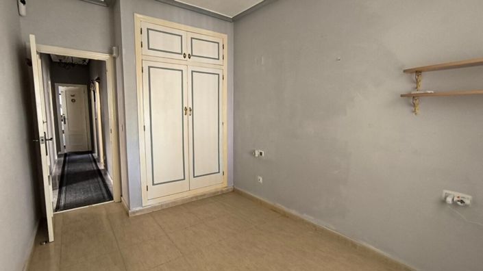 Image No.13-3 Bed Villa for sale