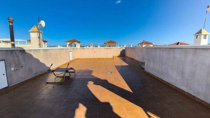 Image No.23-3 Bed Villa for sale