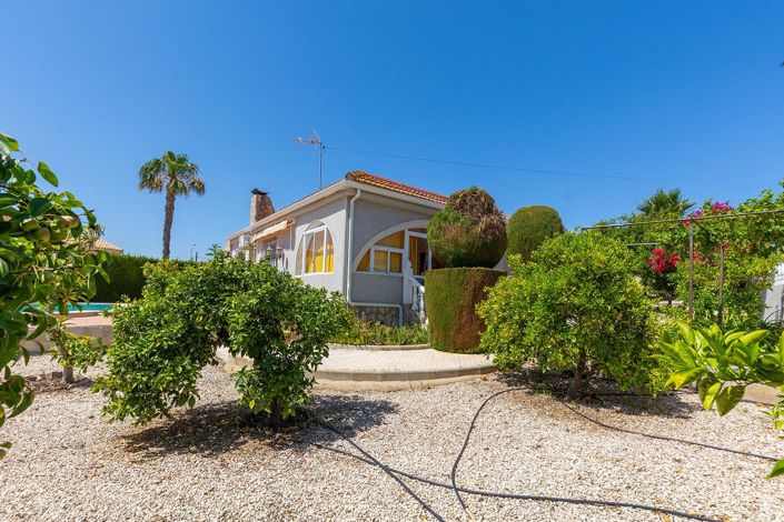 Image No.4-4 Bed Villa for sale