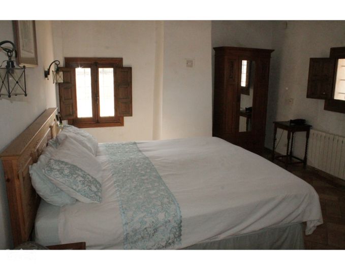 Image No.39-5 Bed Country House for sale