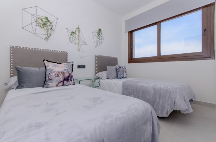 Image No.19-3 Bed Bungalow for sale