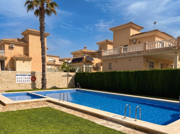 Image No.29-Villa de 3 chambres à vendre à Orihuela