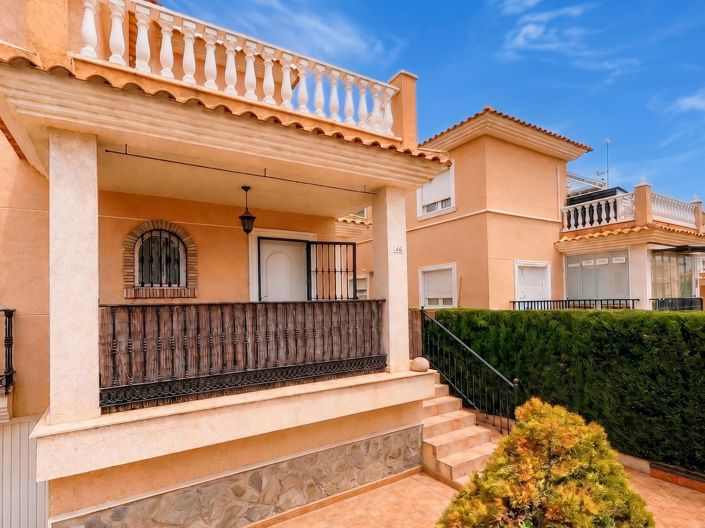 Image No.3-Villa de 3 chambres à vendre à Orihuela