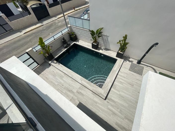 Image No.6-3 Bed Villa for sale