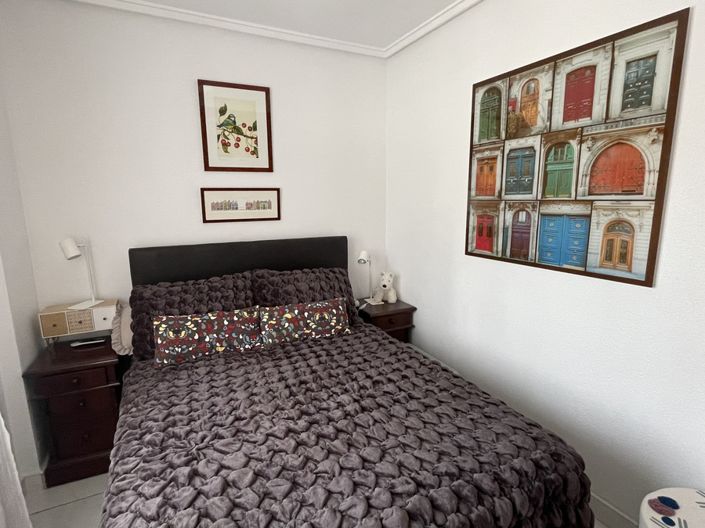 Image No.17-2 Bed Villa for sale