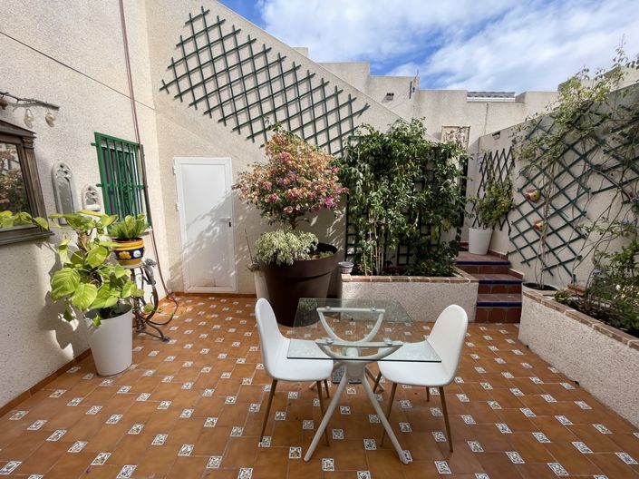 Image No.20-2 Bed Villa for sale