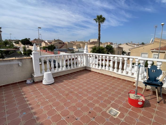 Image No.21-2 Bed Villa for sale