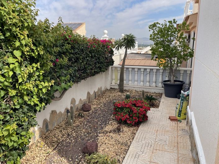Image No.7-2 Bed Villa for sale