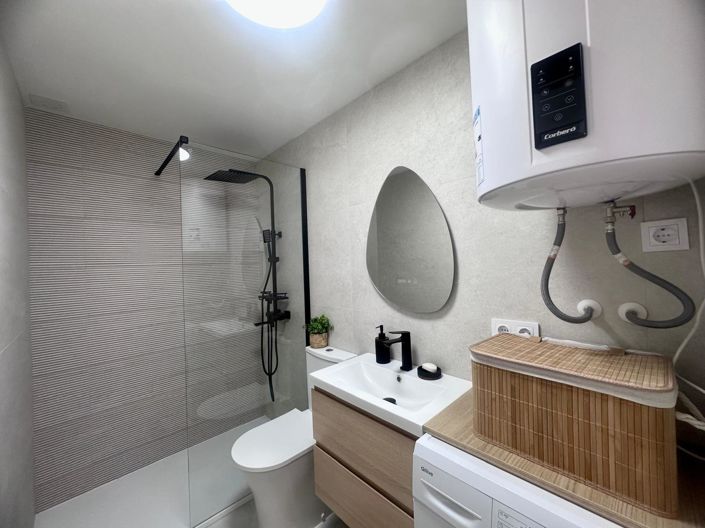 Image No.10-1 Bed Apartment for sale