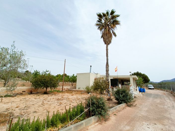 Image No.9-4 Bed Villa for sale