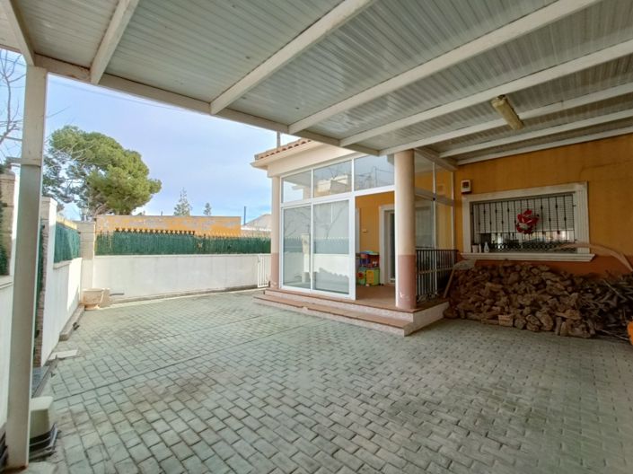 Image No.3-3 Bed Villa for sale