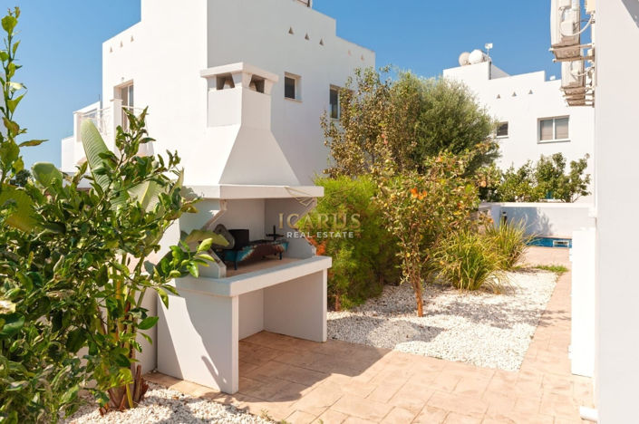 Image No.22-3 Bed House for sale