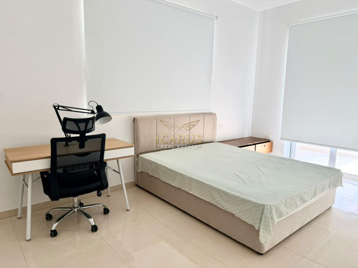Image No.17-4 Bed House for sale