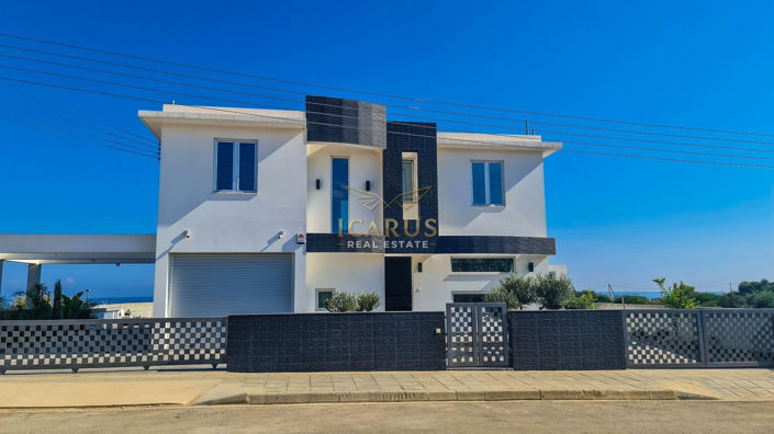 Image No.27-4 Bed House for sale