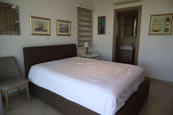 Image No.13-4 Bed House for sale