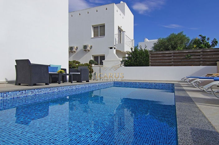 Image No.14-3 Bed House for sale